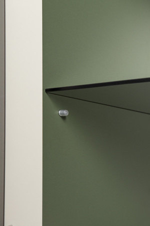 Шкаф-витрина Марион 16.397.02 дымчатый зеленый K521, олива шагрень AG 1050 ПВХ